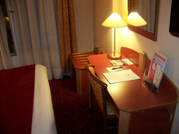 6 Vh Hotel 4*