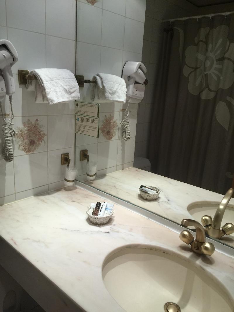 Hotel 6 Vh 4*
